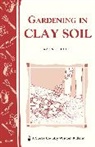 Gardenway, Sara Pitzer, Pitzer Sara - Gardening in Clay Soil
