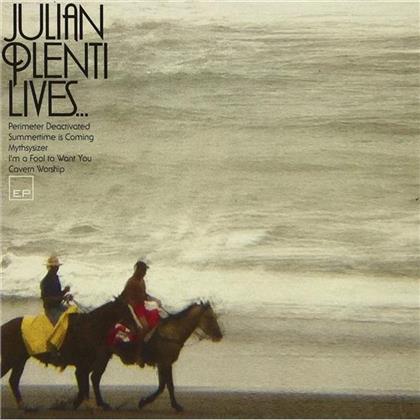 Paul Banks (Julian Plenti/Interpol) - Julian Plenti Lives (Limited Edition, 12" Maxi + Digital Copy)