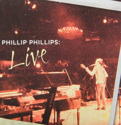Phillip Phillips (American Idol) - Live