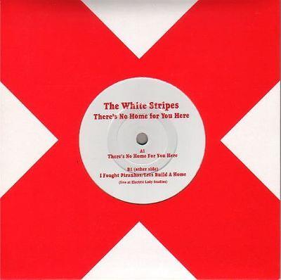 The White Stripes - There's No Home For You Here / I Fought Piranhas - 7 Inch (7" Single)