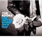 The Kooks - She Moves In Her Own Way - 2 Tracks