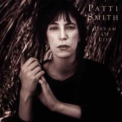 Patti Smith - Dream Of Life