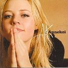 Annekei - ---