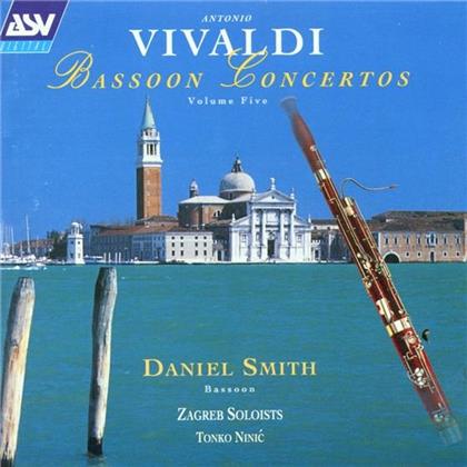 Daniel Smith & Antonio Vivaldi (1678-1741) - Konzert Fuer Fagott F8 Nr2 Rv4