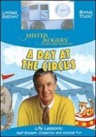 Mister Rogers Neighborhood - A day at the circus (Limited Edition with toy)