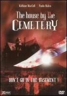 The house by the cemetery (1981)