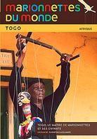 Marionnettes du monde - Togo - Le maître de marionnettes et ses enfants