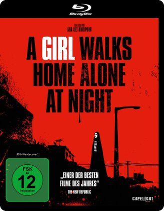 A Girl Walks Home Alone at Night (2014) (b/w)