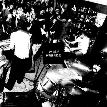 Wolf Parade - Apologies To The Queen Mary (Deluxe Edition, 2 LPs + Digital Copy)