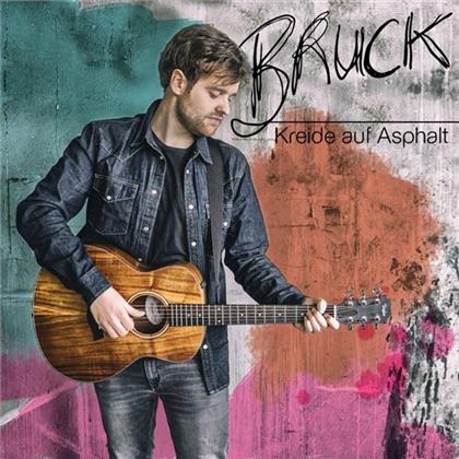 Bruck - Kreide Auf Asphalt