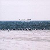 Clara Luzia - The Range
