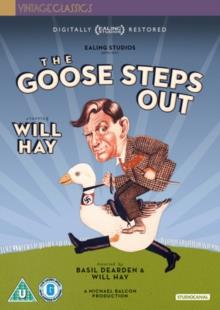 The Goose steps out (1942) (Vintage Classics, n/b)