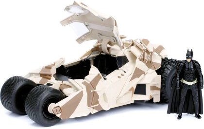 Batman The Dark Knight Diecast Modell 1/24 2008 Batmobile Camo mit Figur