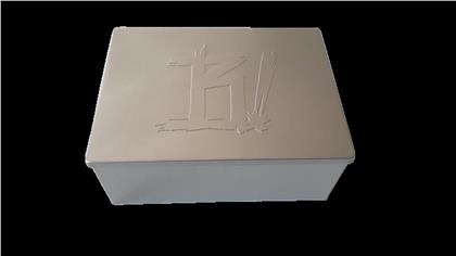 B-Tight - Bobby Dick (limited Butterfly-Kamm-Box)