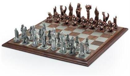 Lord Of The Rings - Classic Chess Set (Pewter Chess Pieces)