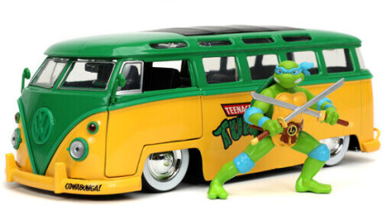 Teenage Mutant Ninja Turtles - 1:24 1962 VW Bus Leo