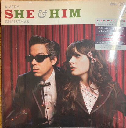 She & Him (Z. Deschanel & M. Ward) - A Very She & Him Christmas (2021 Reissue, 10th Anniversary Edition, Metallic Silver Vinyl, LP)