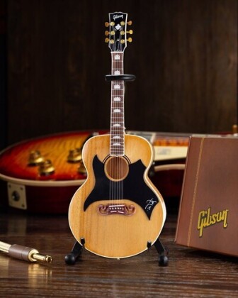 Axe Hvn Gg634 Tom Petty Gibson Sj200 Wildflower Gt