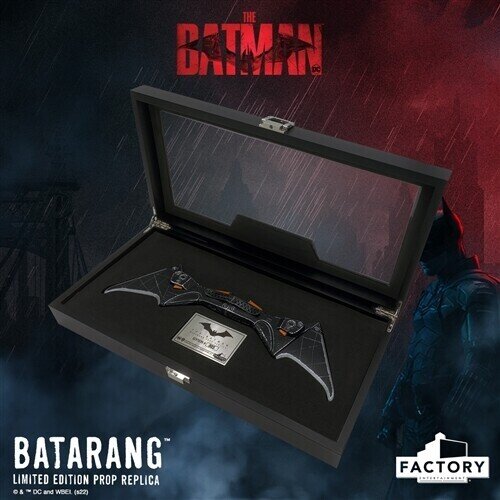 Batman - Batarang Limited Edition Prop Replica