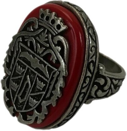 Universal Monsters - Ring Of Dracula Prop Replica