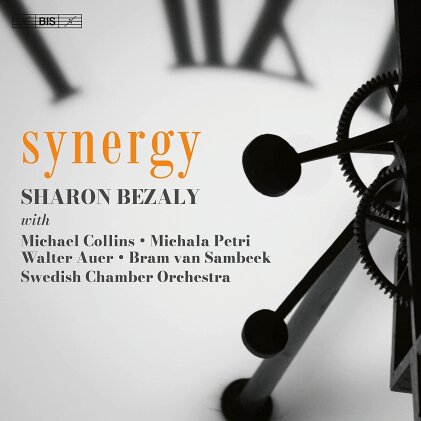 Michael Collins, Michala Petri, Walter Auer, Bram van Sambeek, Swedish Chamber Orchestra, … - Synergy (Hybrid SACD)