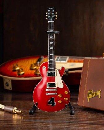 Slash (Guns N Roses) - Les Paul Gibson Standard Translucent Cherry Limited 4 Album Edition Mini Guitar Model