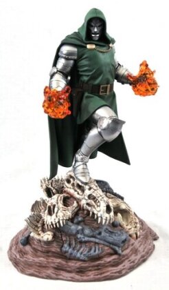 Diamond Select - Marvel Gallery Doctor Doom Pvc Statue