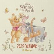 Pyramid – Winnie the Pooh 2025 Broschürenkalender, 30x30cm, Kalender mit schönen Abenteuern von Pooh und Freunden, Monatskalender für Fans des beliebten Kinderbuchklassiker - mit Papierumschlag