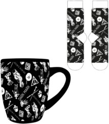 Harry Potter - Harry Potter (Dark Arts) Female Mug & Sock Set