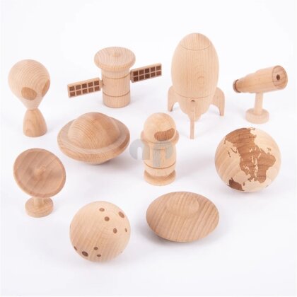 Set of 10 wooden space figures and objects - TickIt