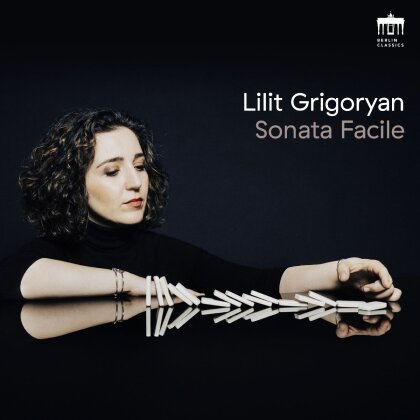 Ludwig van Beethoven (1770-1827), Sir Edward Elgar (1857-1934) & Lilit Grigoryan - Sonata Facile