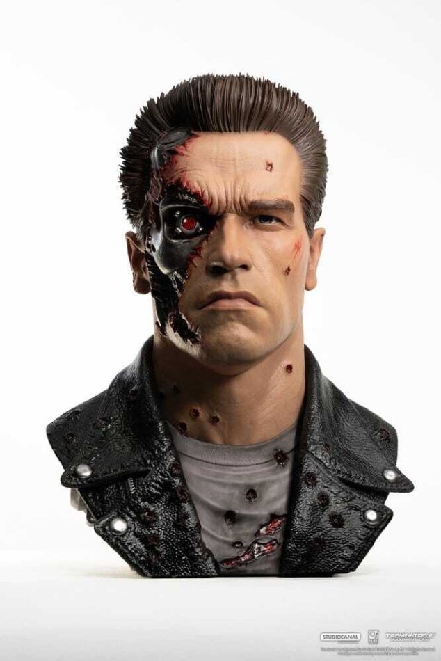 Terminator 2 Replik 1/1 T-800 Model 101 Battle Damaged Art Mask 47 cm